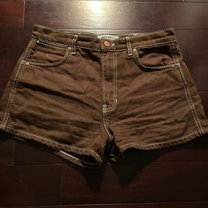 Cowboy short - chocolate EUC